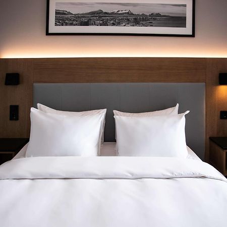 Radisson Blu Hotel Буде Екстер'єр фото
