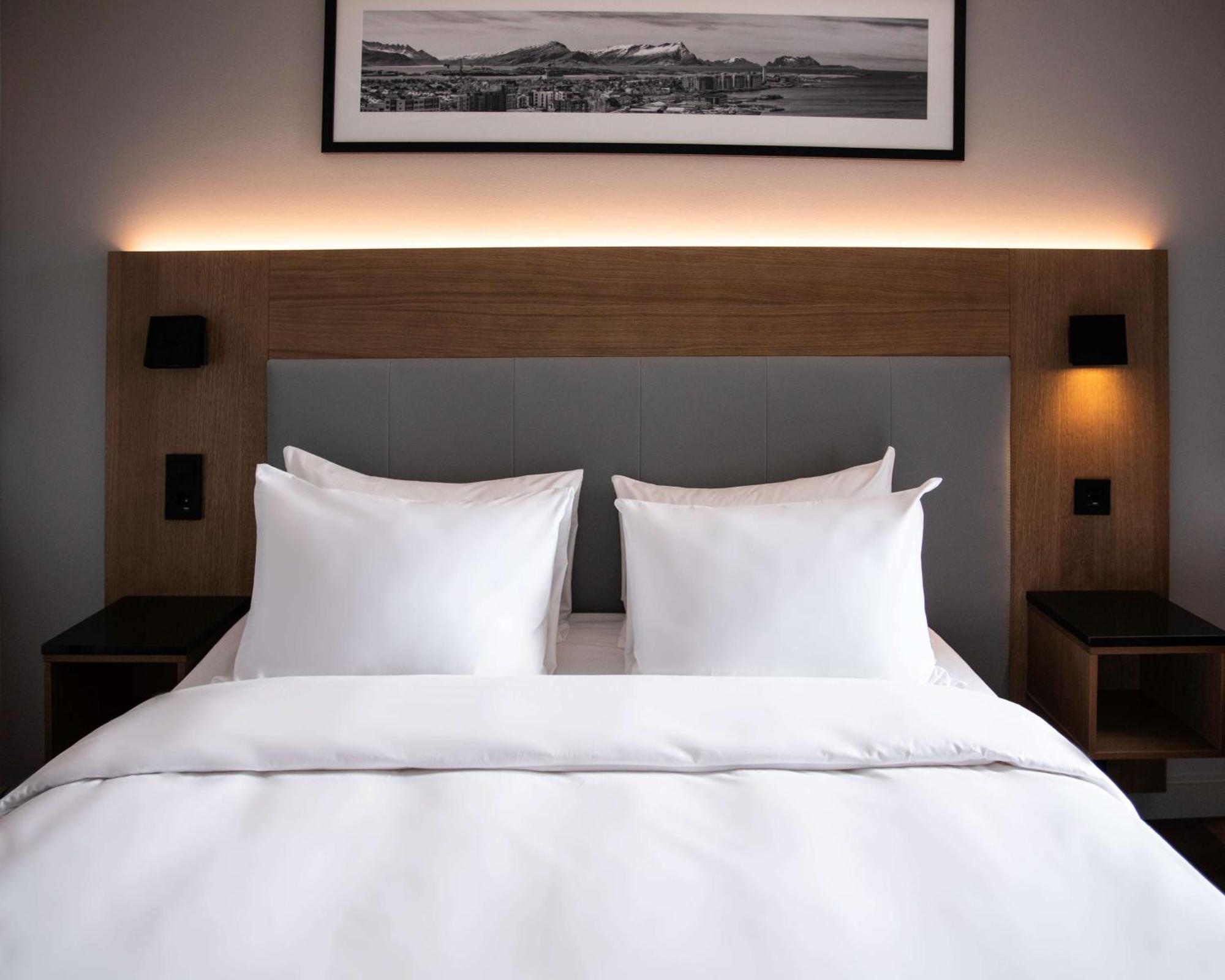Radisson Blu Hotel Буде Екстер'єр фото