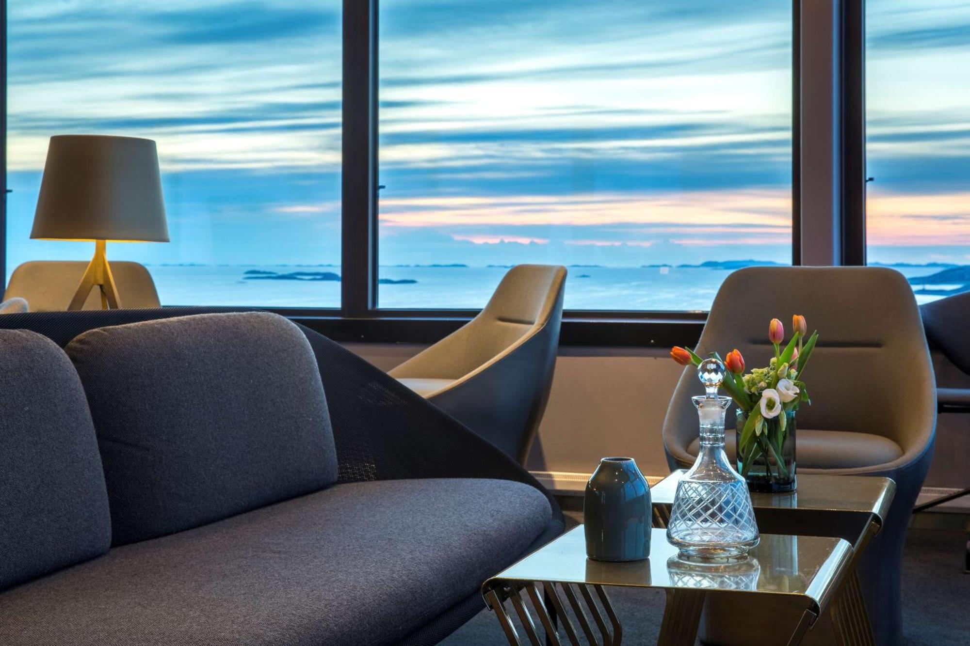 Radisson Blu Hotel Буде Екстер'єр фото