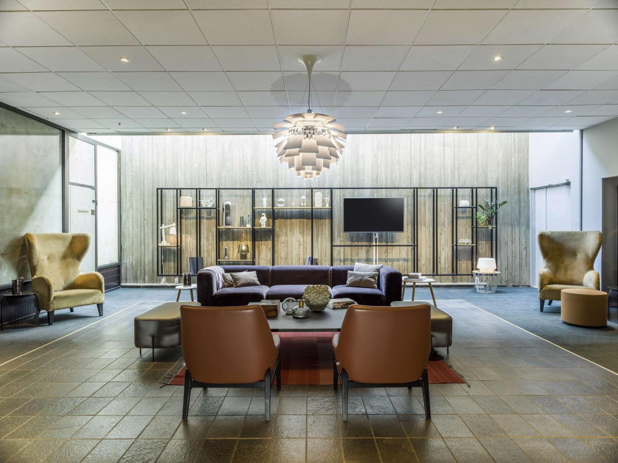 Radisson Blu Hotel Буде Екстер'єр фото